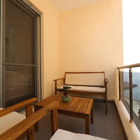 Sea View Apartman *